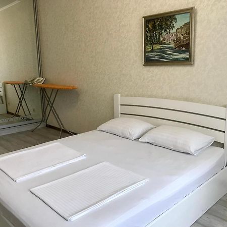 Apartments & Vernissage On Kostandi Odessa Dış mekan fotoğraf